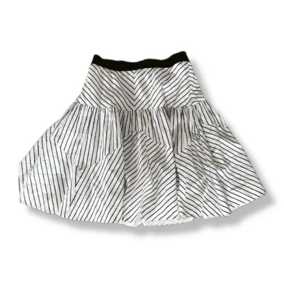 Maeve Anthropologie skirt Black & White stripes multi layer Flare Skirt  size 2 - Picture 7 of 9